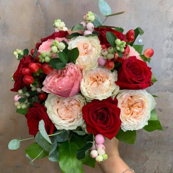 Bouquet rond rouge/rose/pêche