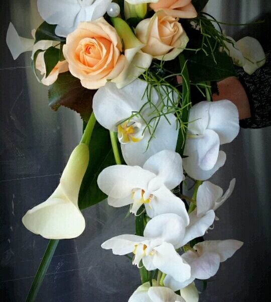 Bouquet retombant pêche