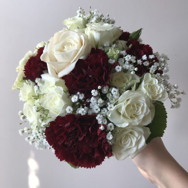 Bouquet de mariée rond blanc/bordeaux