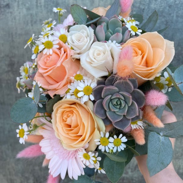 Bouquet de mariée rose pastel et pêche – Image 4