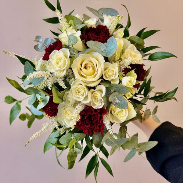 Bouquet de mariée bordeaux et blanc