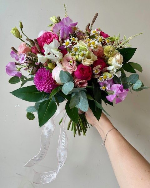 Bouquet de mariée rose style jardin